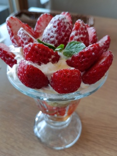 �����H�ׂ����ďt���I��点���邩